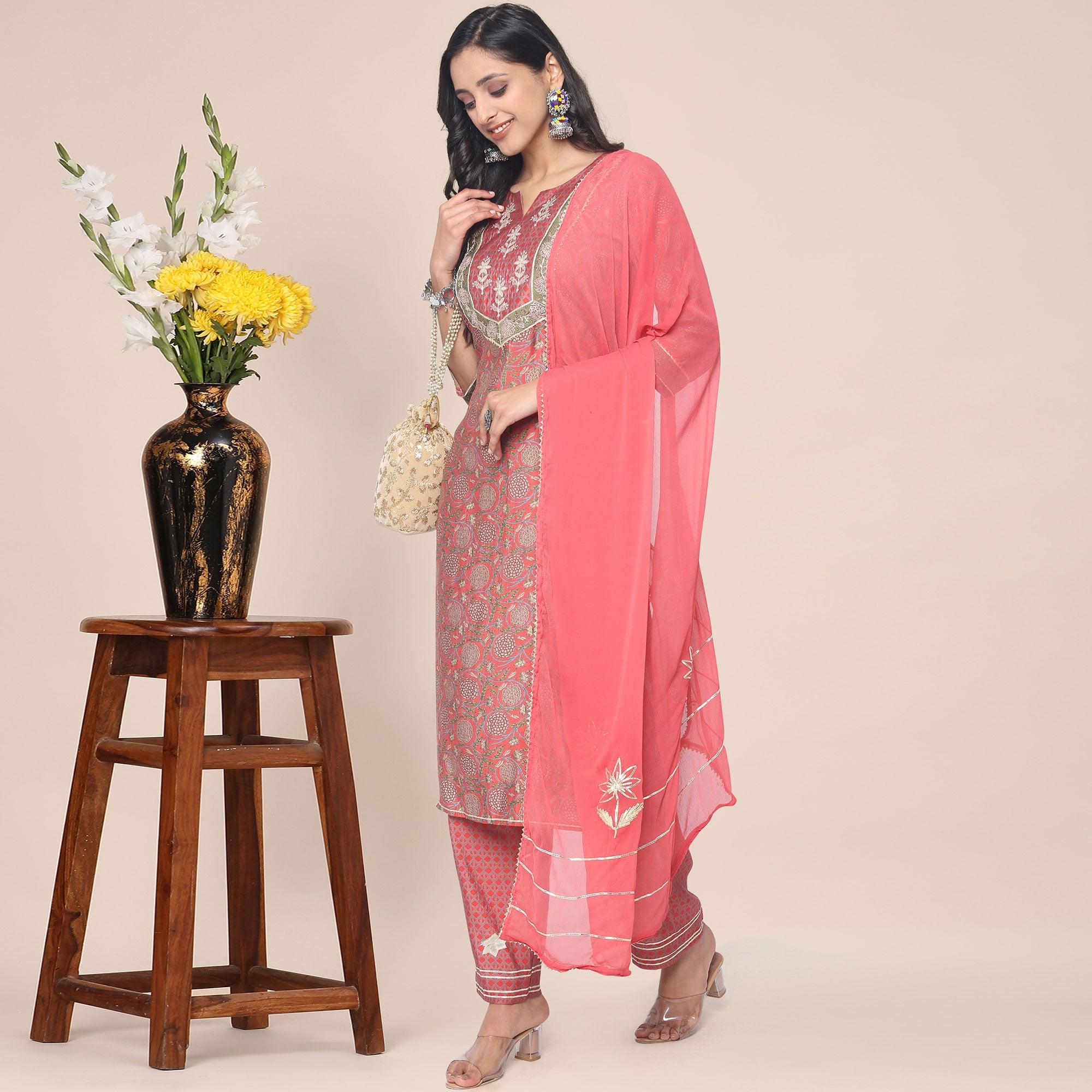 Red Patywear Floral Embroidered Cotton Silk Kurti Pant Set With Dupatta - Peachmode