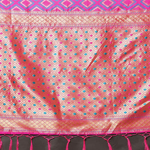 Sareemall Pink Festive Wear Silk Blend Woven Border Saree With Unstitched Blouse - Peachmode