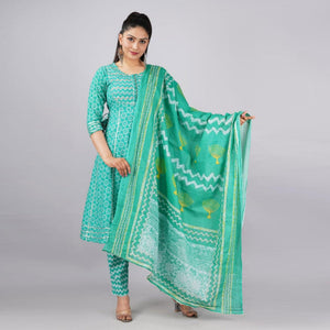 Turquoise Printed Poly Cotton Kurti Pant Set With Dupatta - Peachmode