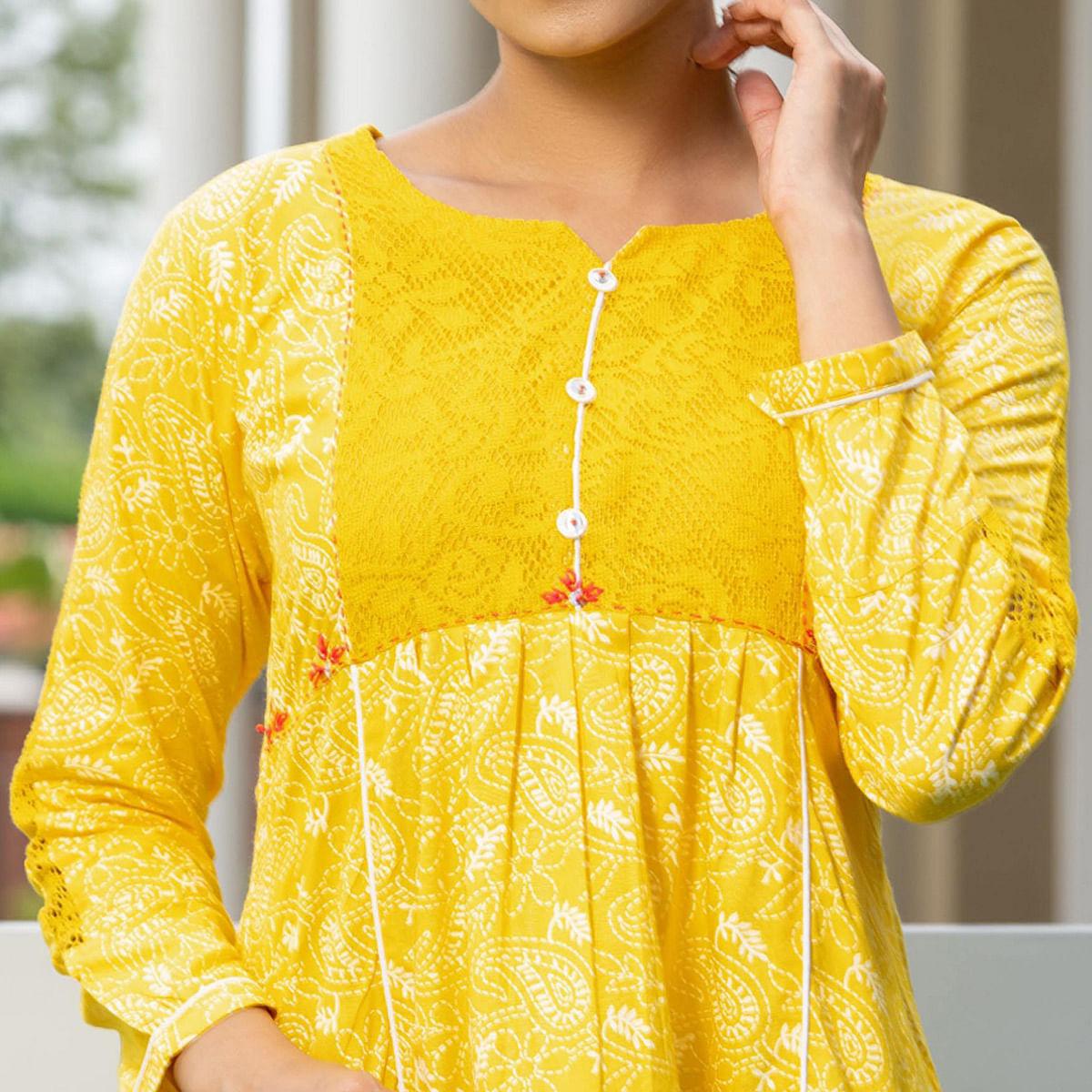 Yellow Casual Wear Printed Cotton Top - Peachmode