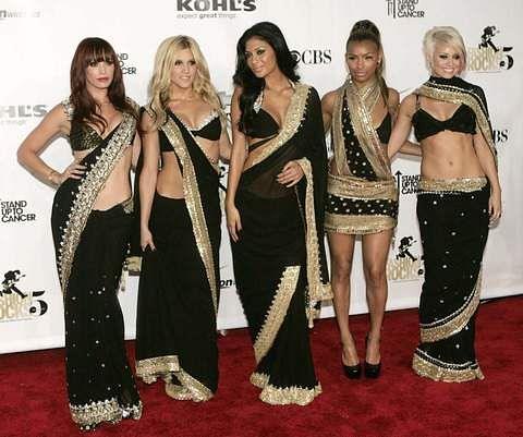 7 Trendy and Eye Catching ways to wear Sarees