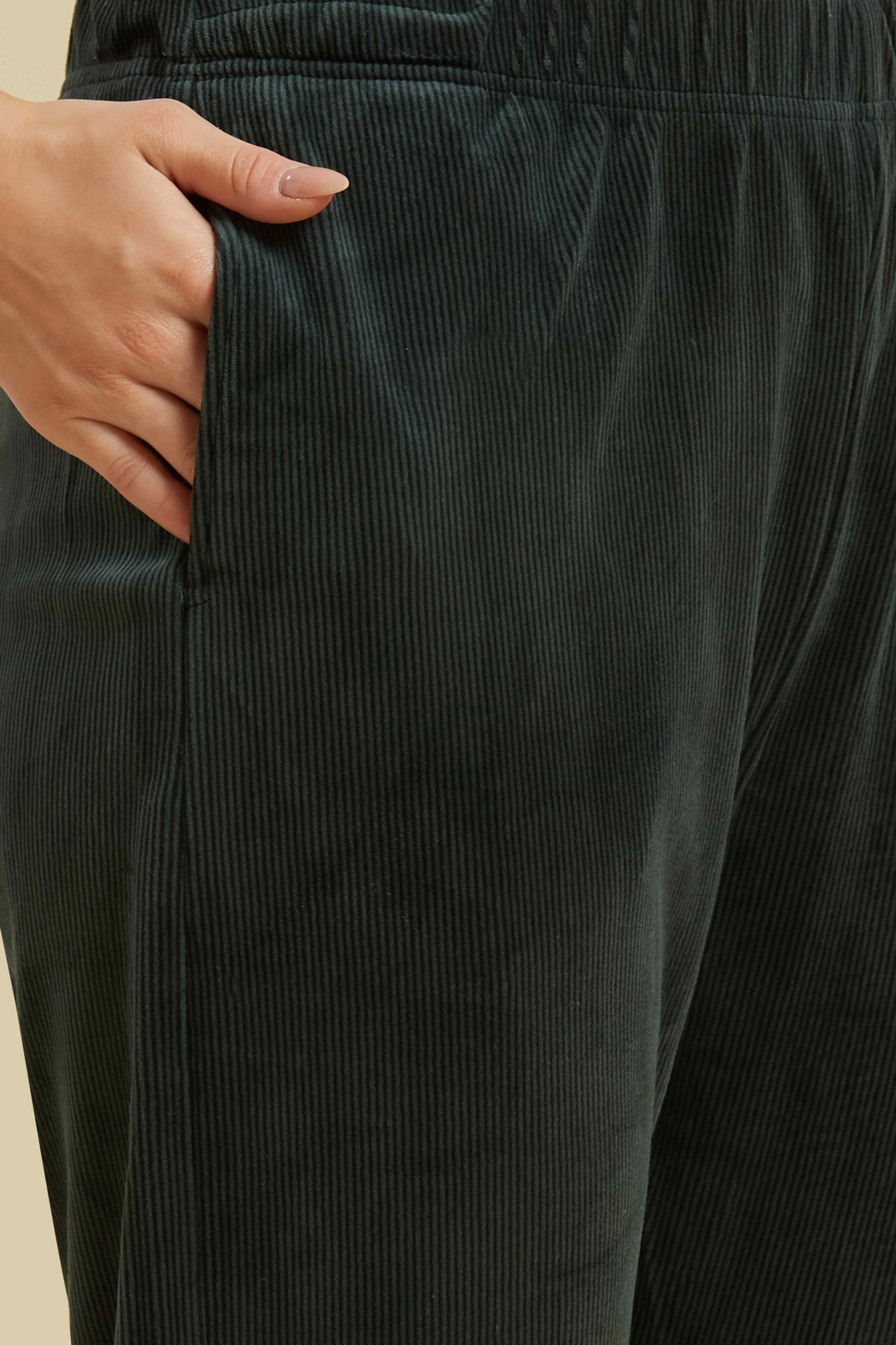 Green Embroidered Velvet Front Slit Top Bottom Set