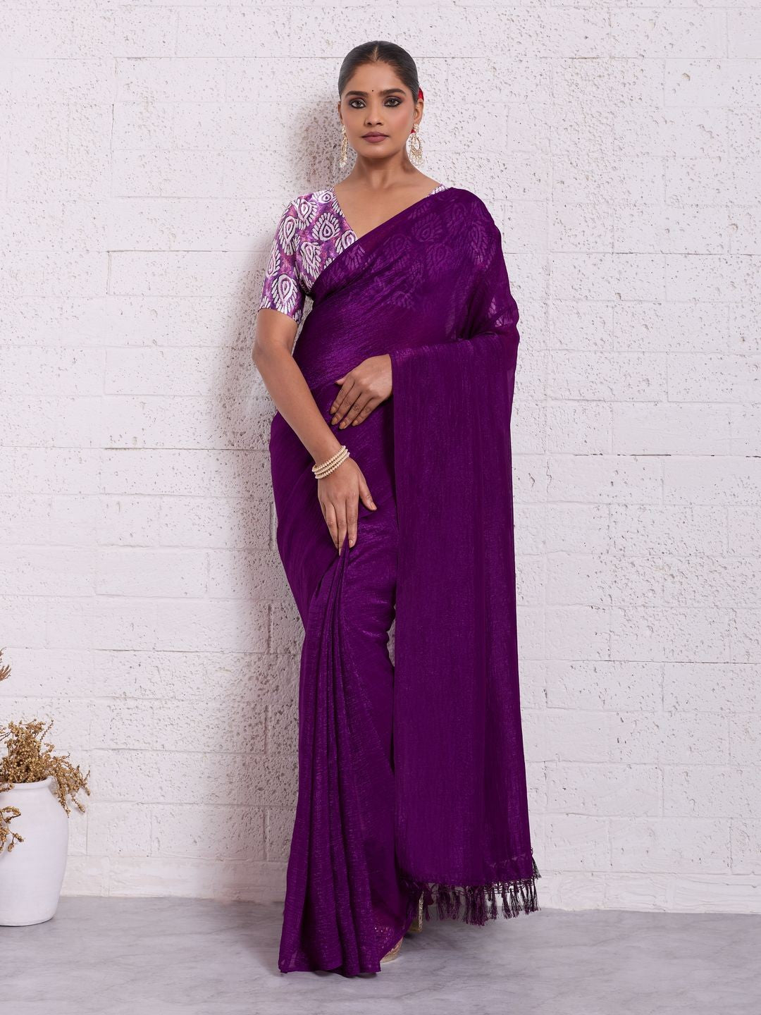 Graceful Wine Solid Pure Crunchy Saree Accented With Fine Tassel Pallu - Image 1