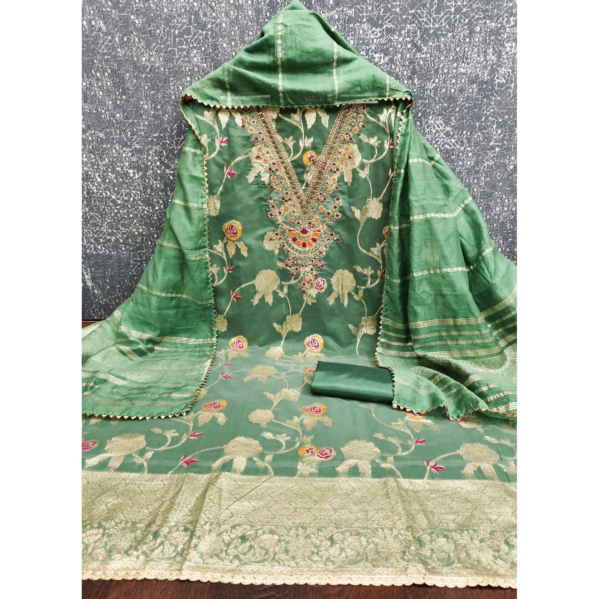 Classic Green Floral Weaving Jacquard Dress Material Featuring Intricate Cording Embroidery Work - Image 7