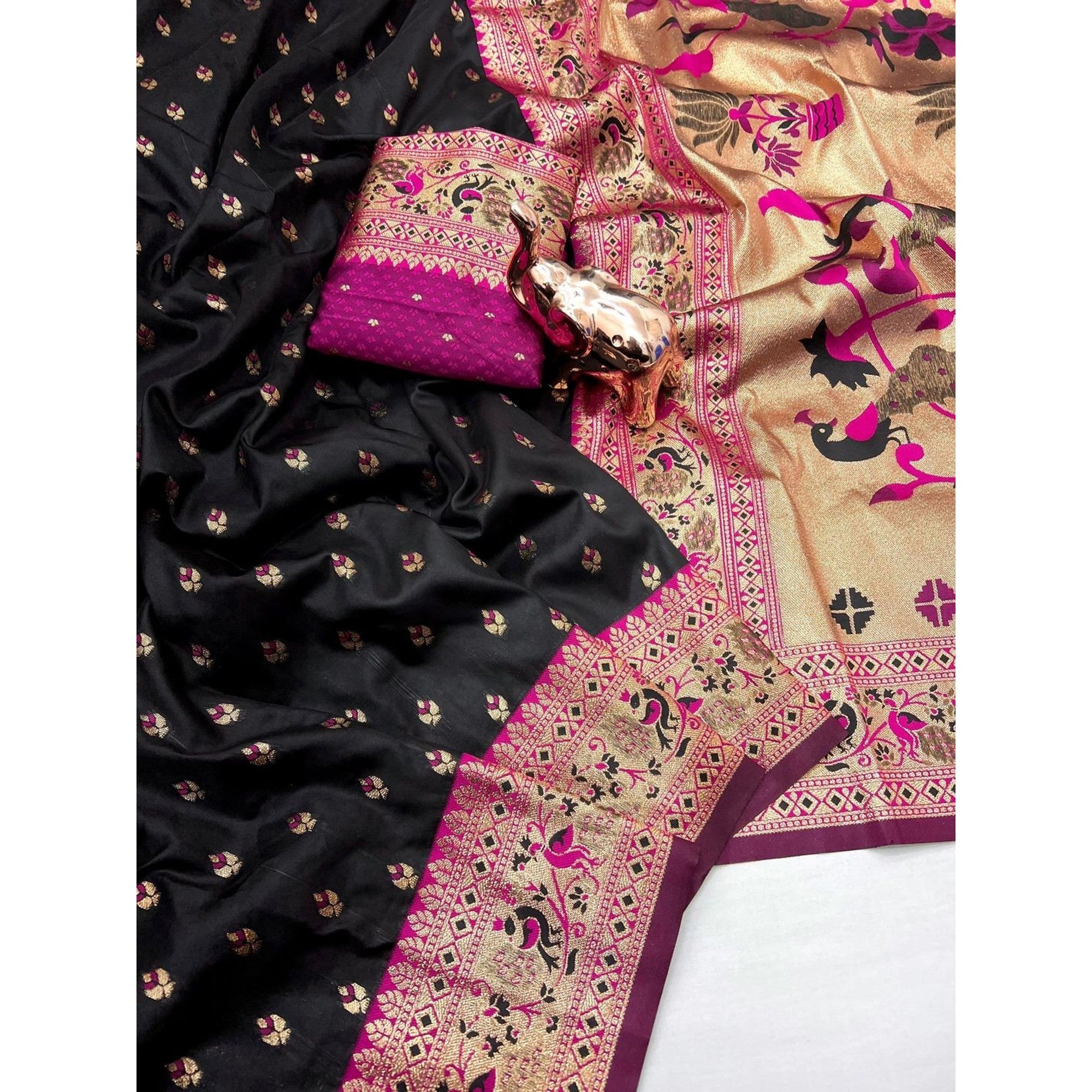 Black Traditional Banarasi Silk Saree with Rich Zari Weaving and Timeless Elegance - Image 3