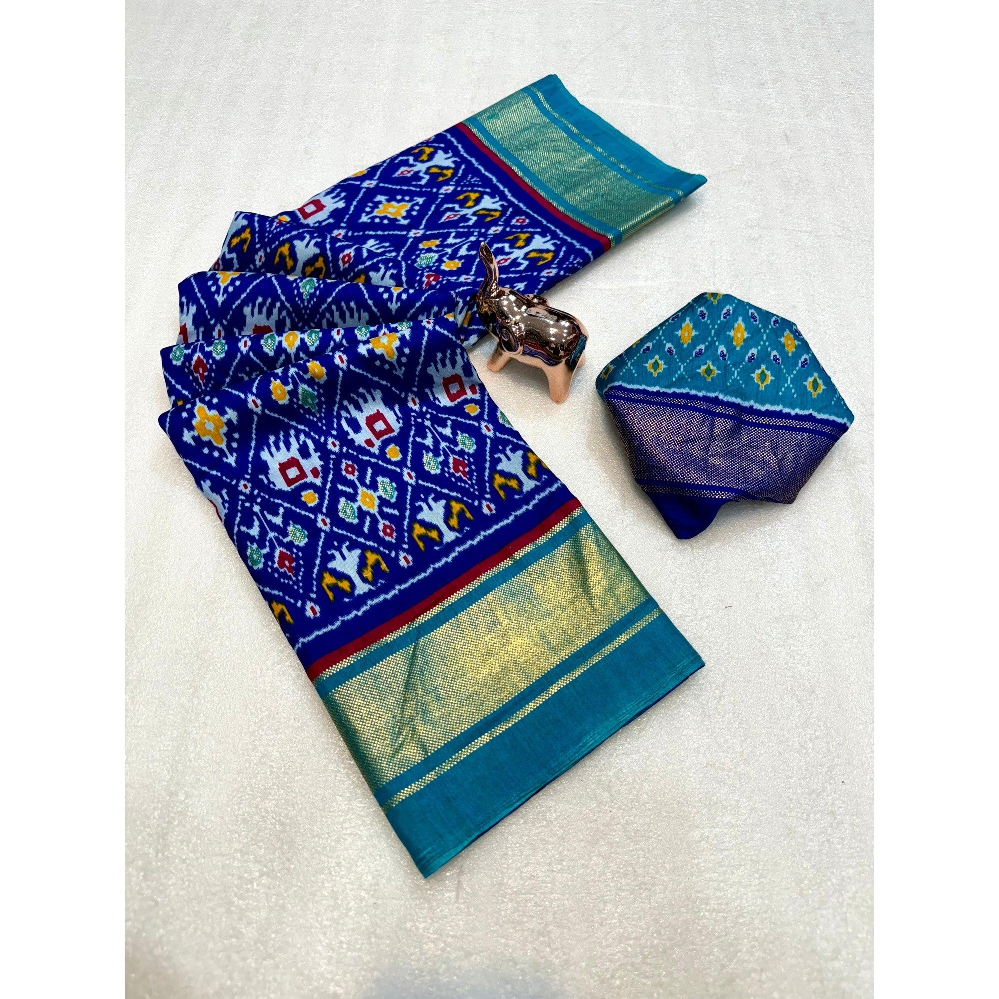 Royal Blue Ikkat Print Dola Silk Saree Highlighted with an Elegant Zari Border - Image 4