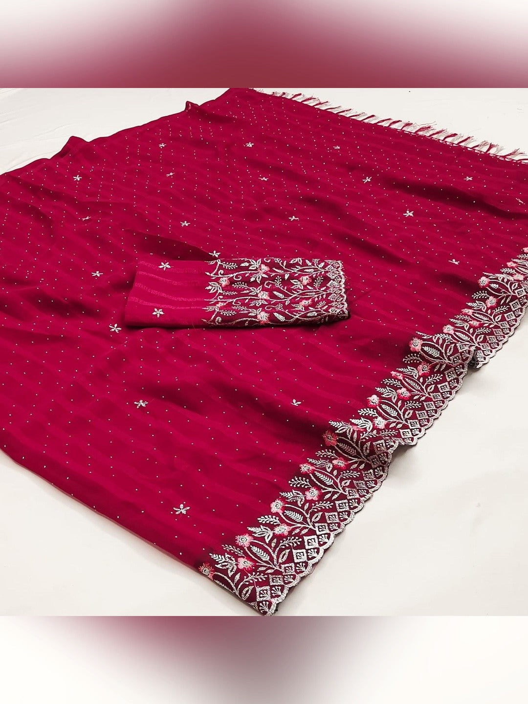 Graceful Pink Floral Embroidery & Swarovski Work Chiffon Saree With Luxurious Tassel Pallu - Image 5
