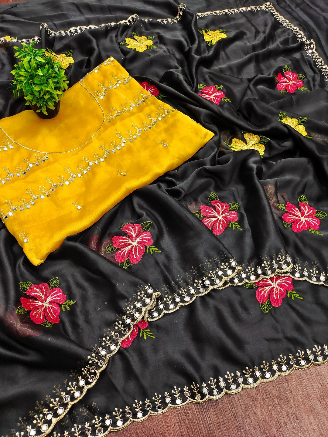 Black & Yellow Floral Thread Work Saree Viscose Beautiful Mirror Border Festive Glamour - Image 3