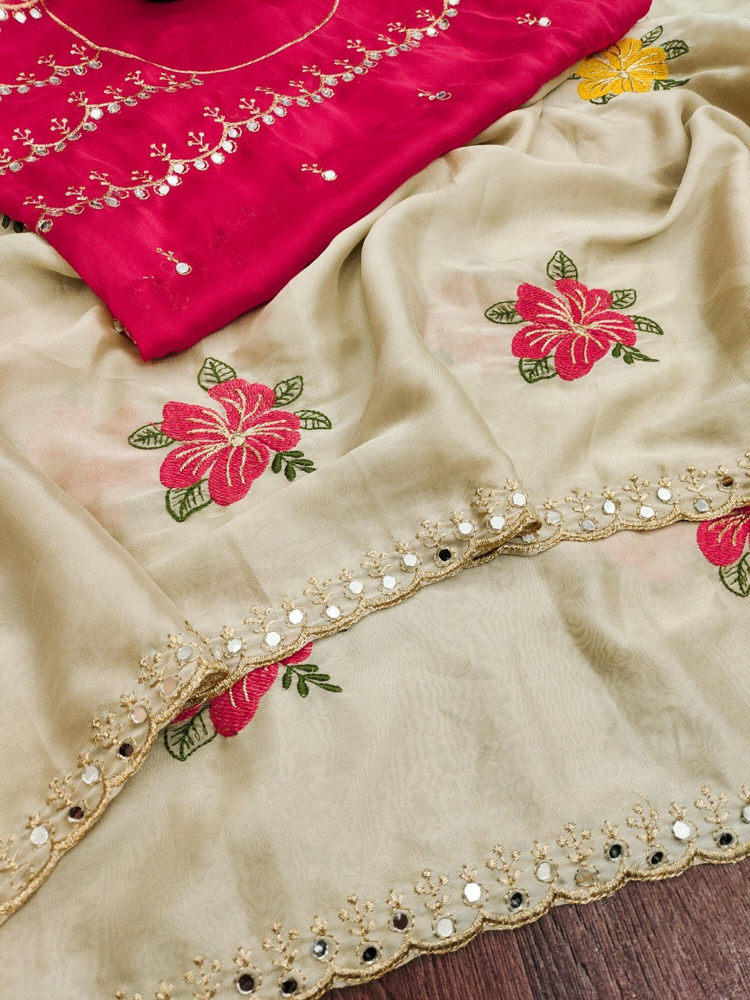 Cream & Pink Floral Thread Work Saree Viscose Beautiful Mirror Border Festive Glamour - Image 3