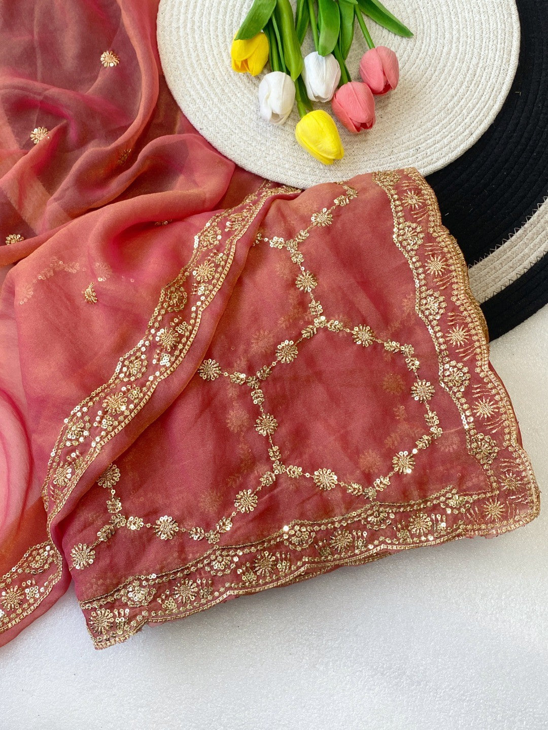 Elegant Gajari Pink Shimmer Saree Adorned With Intricate Sequins Embroidery Work - Image 3