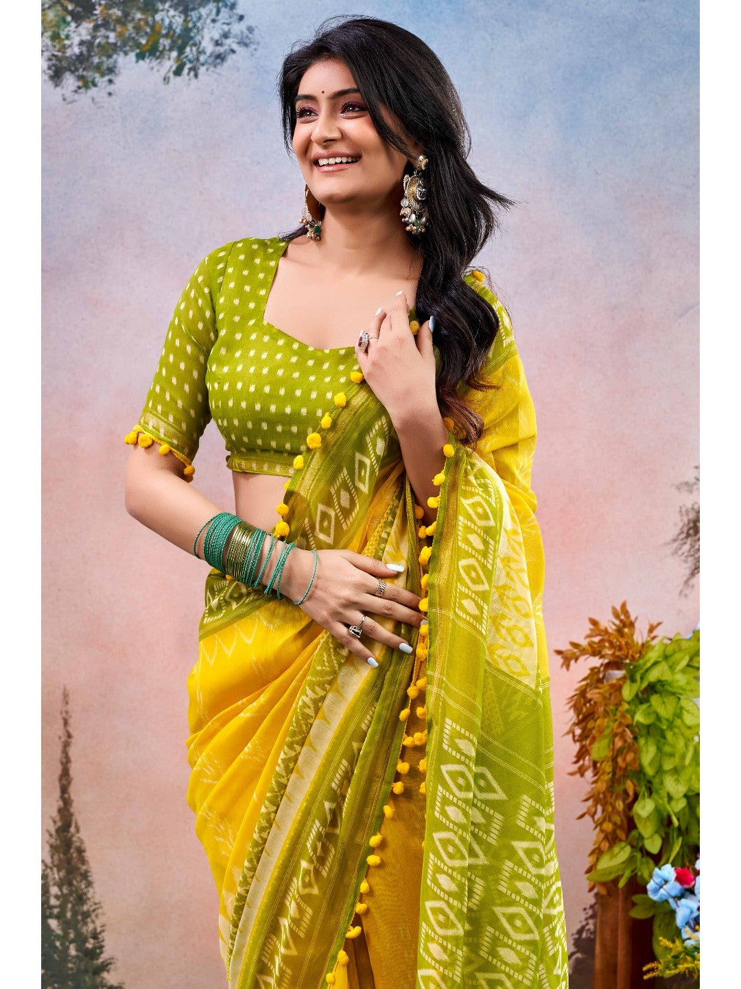 Yellow Printed Cotton Blend Saree With Pumpum Lace - Image 6