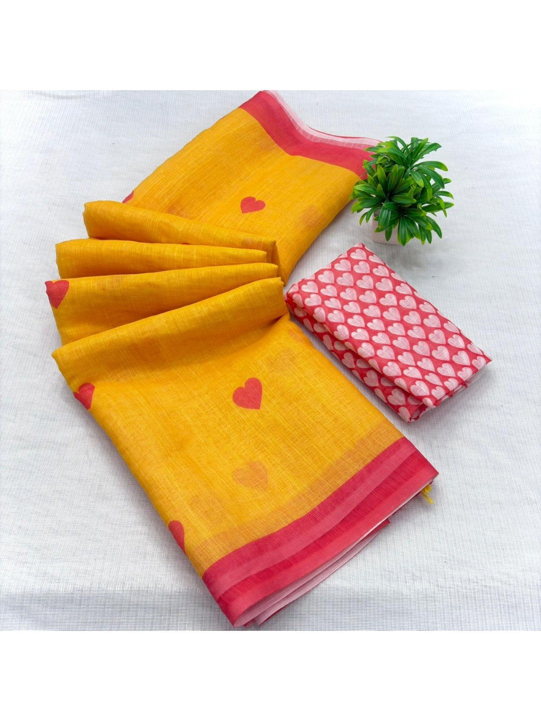 Mustard Digital Printed Linen Saree with Pink Heart Motifs - Image 3
