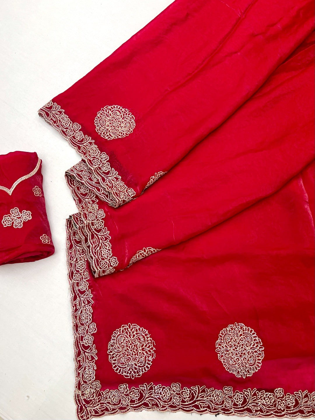 Elegant Red Organza Satin Silk Saree Adorned With Fine Embroidery & Swarovski Work - Image 3