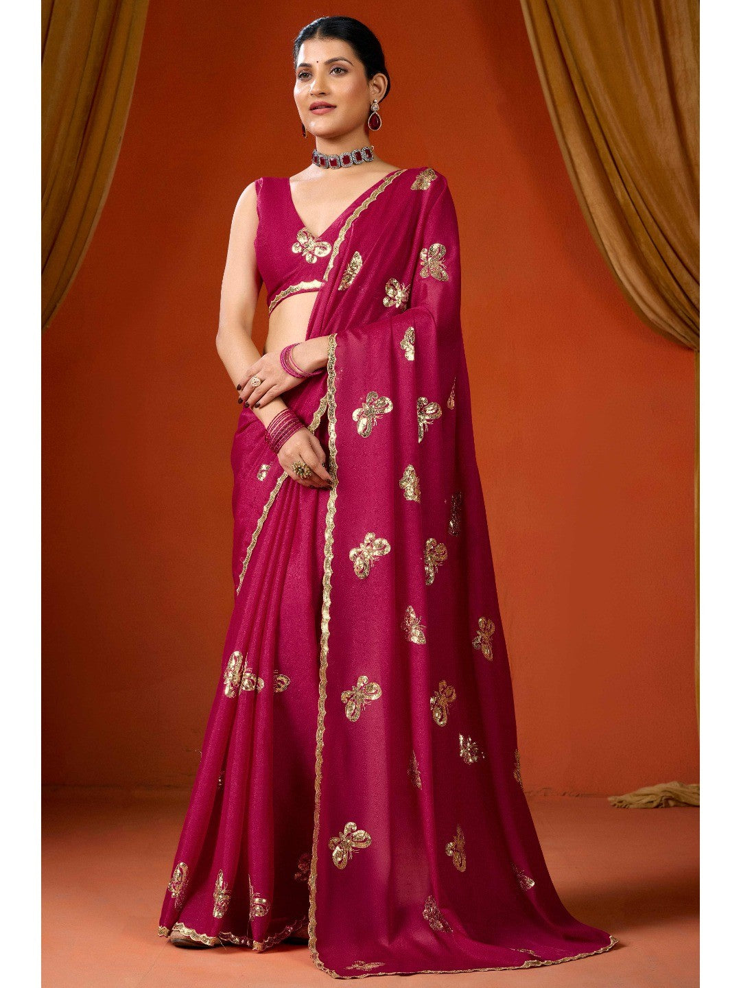 Elegant Magenta Organza Chiffon Silk Saree with Delicate Embellishment - Image 4