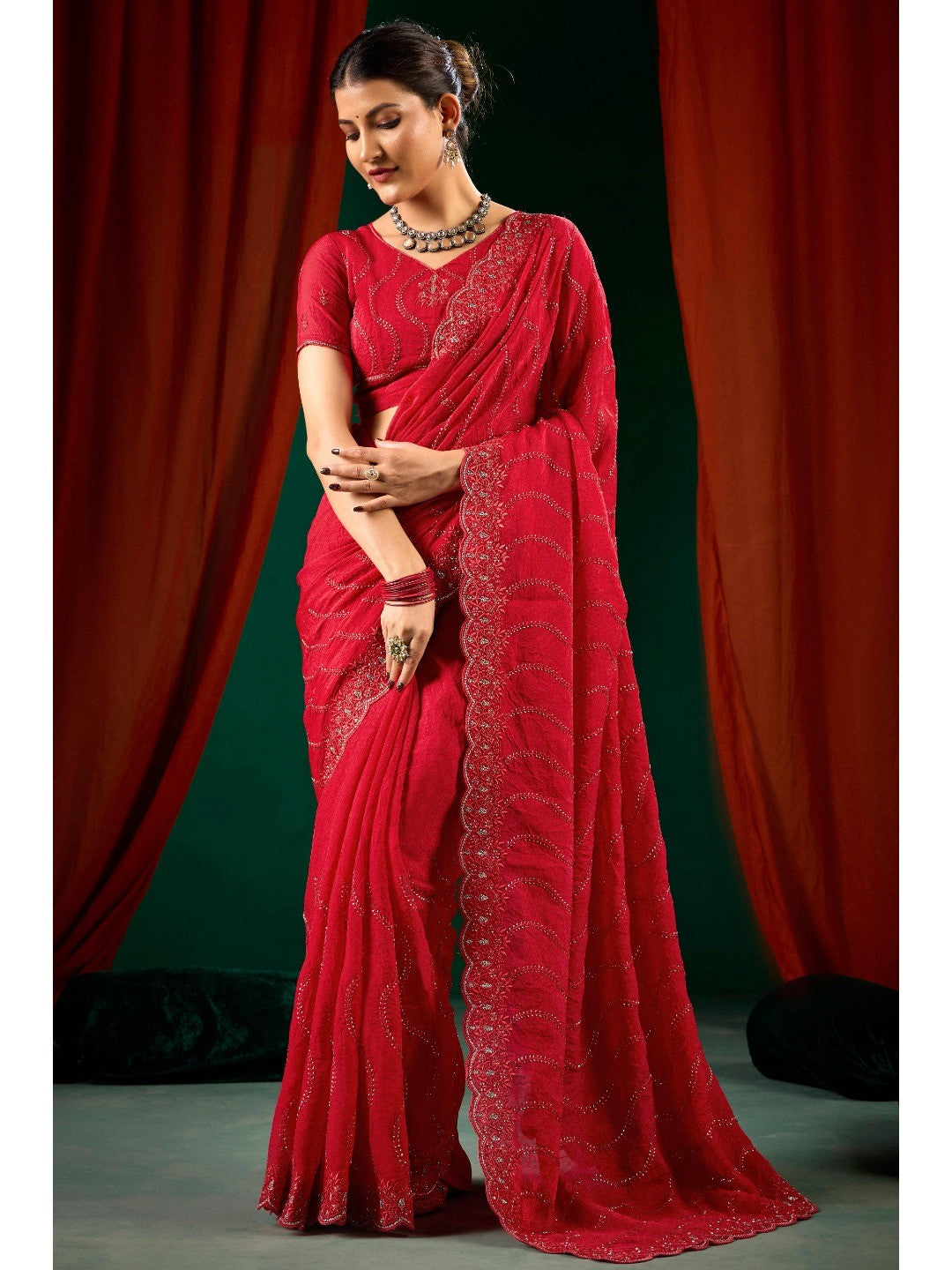 Graceful Red Georgette Silk Saree with Delicate Embroidery - Image 6