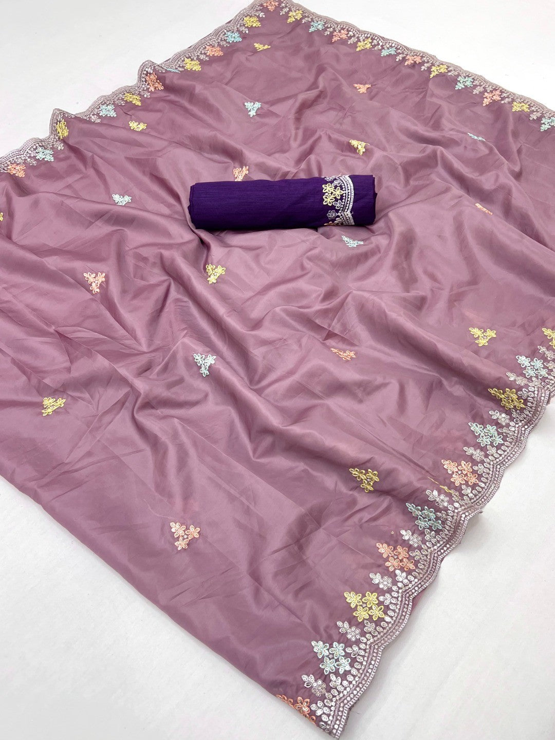Opulent Mauve Floral Embroidered Crystal Tissue Saree Highlighted With Elegant Sequins Detailing - Image 2