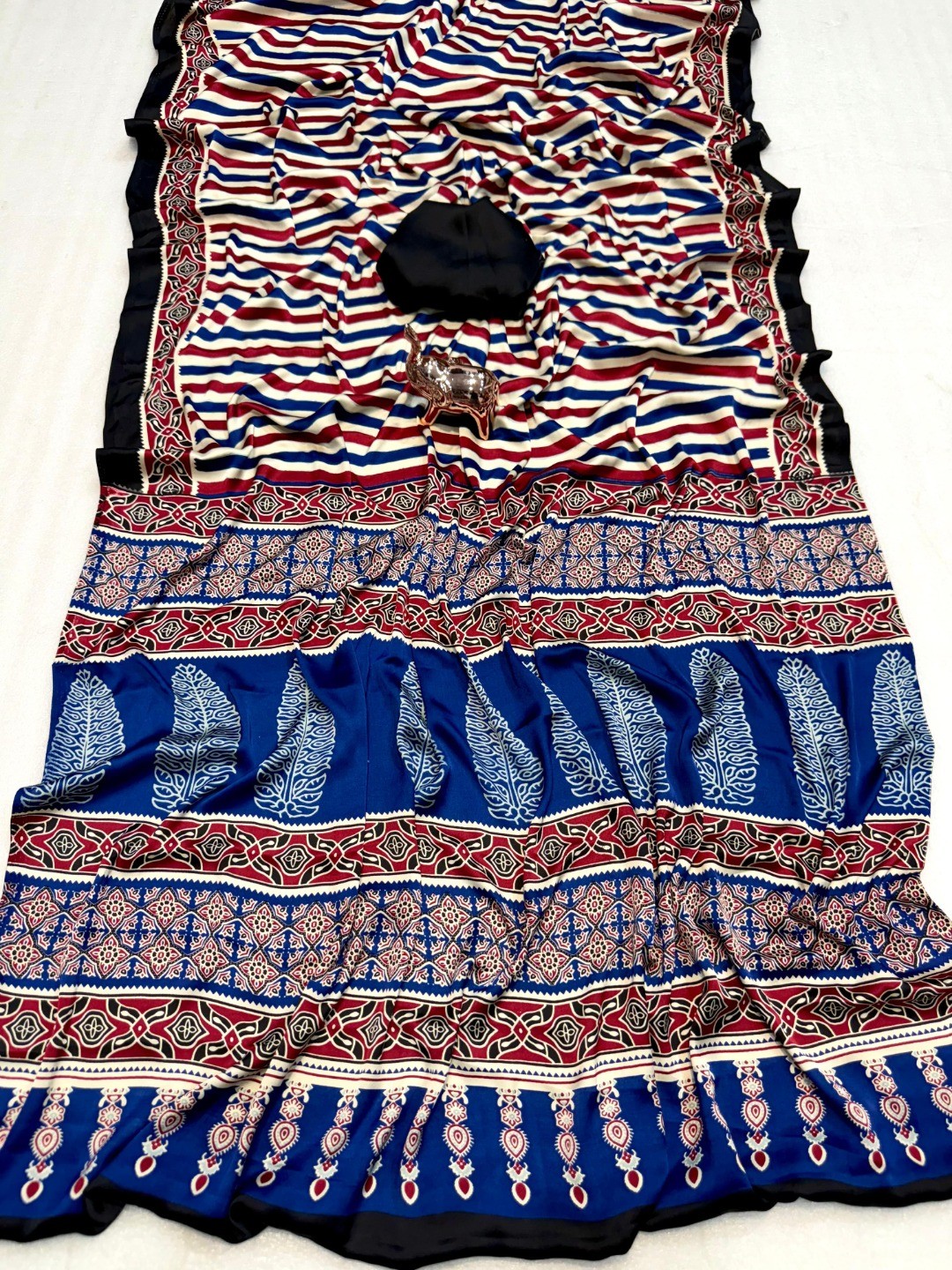 Black Striped Printed Crepe Saree with Detailed Ajrakh Pallu and Timeless Traditional Look - Image 4