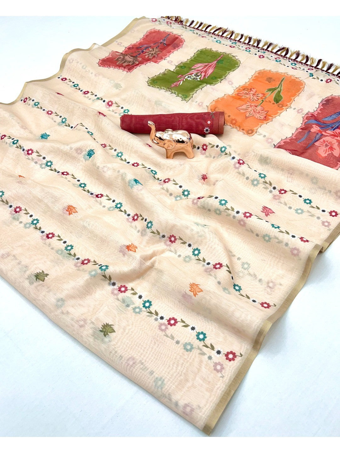 Cream Floral Linen Saree with Minimal Floral Elegance and Festive Occasion Styling - Image 2