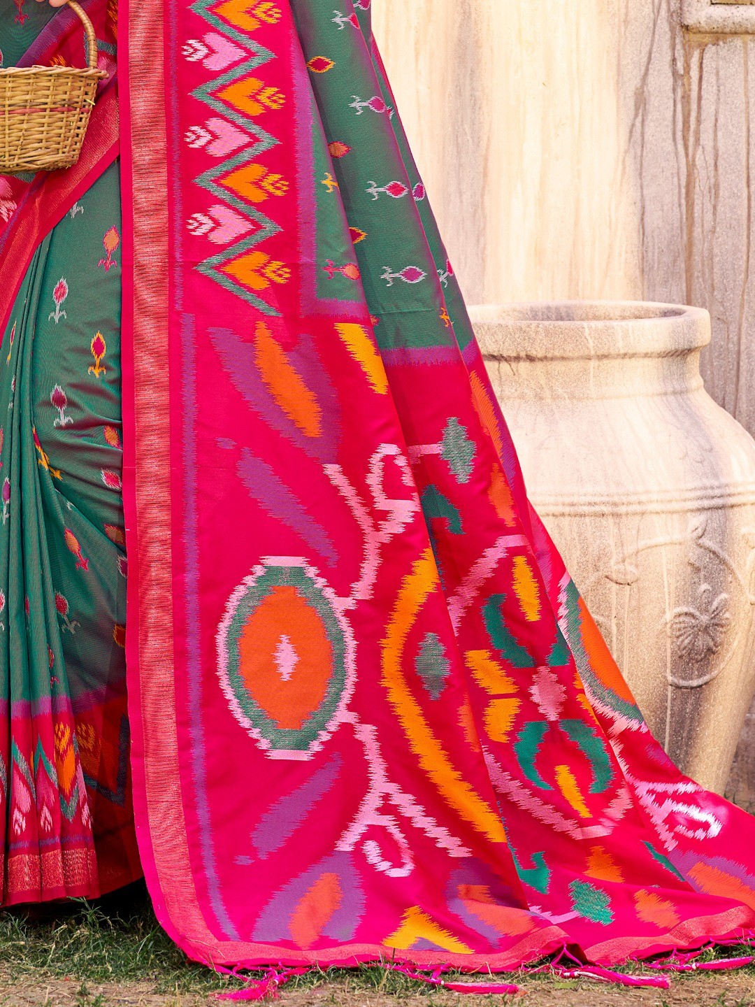 Grey Silk Blend Saree Featuring Classic Ikkat Print and Intricate Woven Design Finish - Image 3