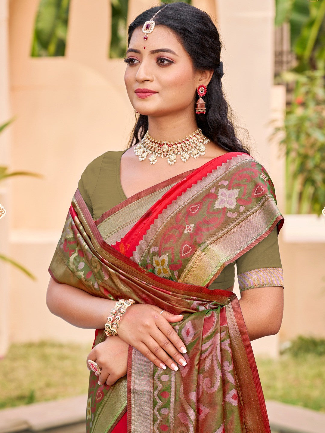 Red Silk Blend Saree Featuring Classic Ikkat Print and Intricate Woven Design Finish - Image 2
