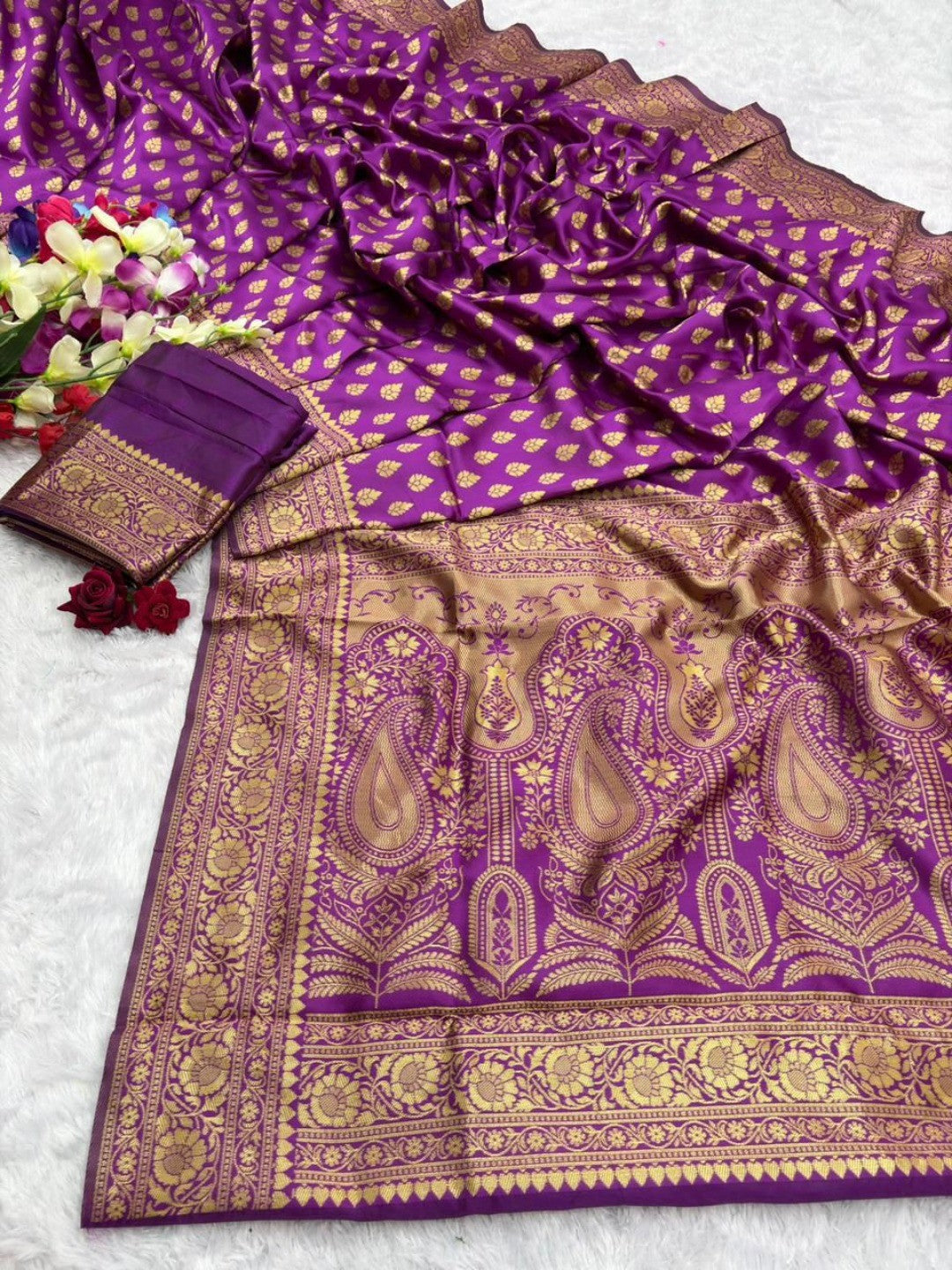 Luxurious Purple Jacquard Woven Lichi Pure Silk Saree Showcasing Floral & Paisley Pallu - Image 2