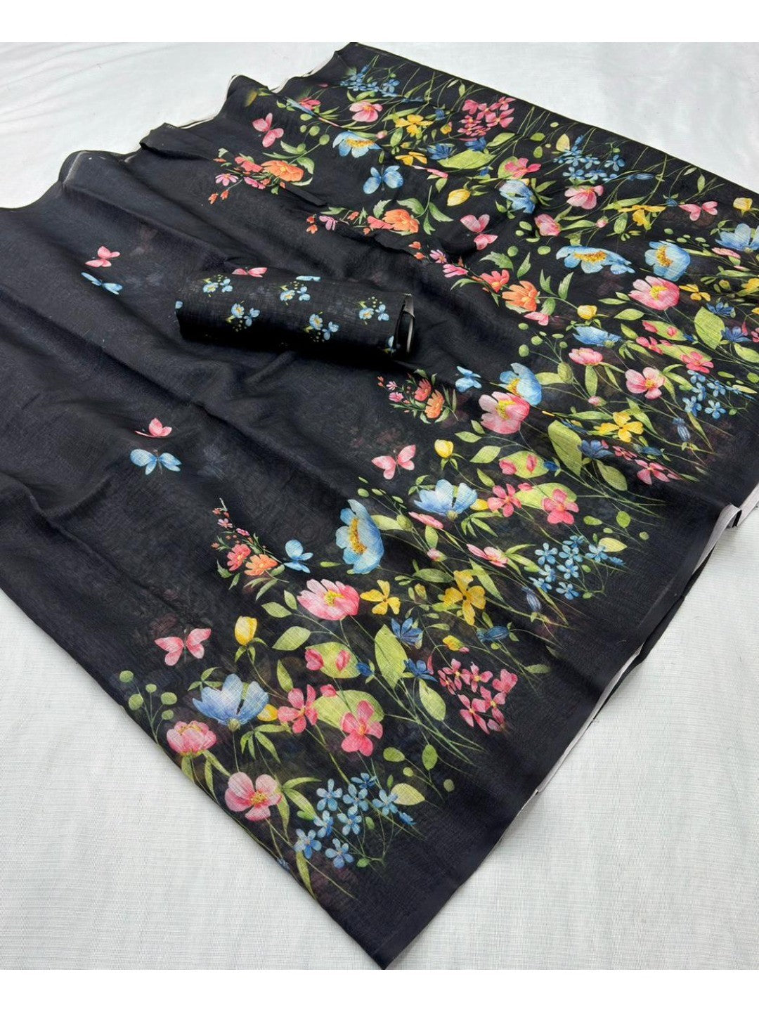 Lightweight Black Floral Printed Linen Saree with Smooth Drape for Daily Ethnic Fashion - Image 2