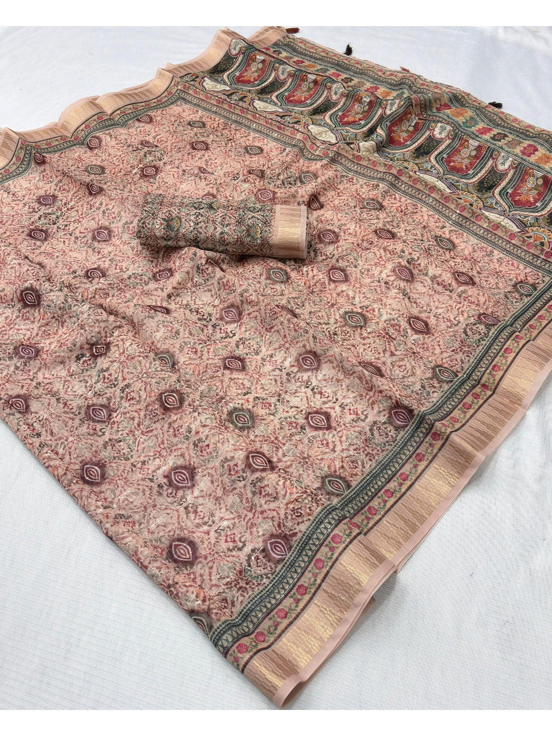 Peach Abstract Digital Printed Cotton Blend Saree with Detailed Digital Pattern Finish - Image 3