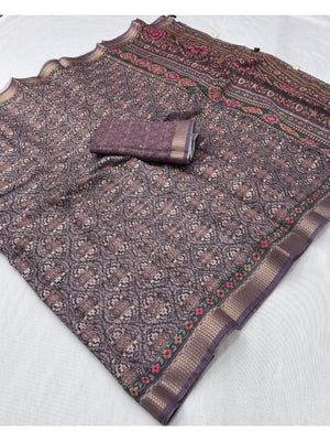 Lavender Abstract Digital Printed Cotton Blend Saree with Detailed Digital Pattern Finish - Image 2