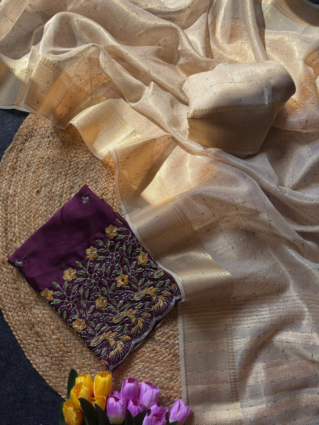 Cream Zari Work Woven Tissue Crush Saree with Soft Crushed Texture and Detailed Zari Work - Image 3