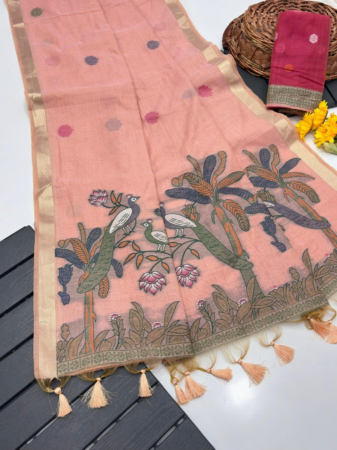 Peach Soft Cotton Silk Saree Featuring Delicate Floral Weaving - Image 4