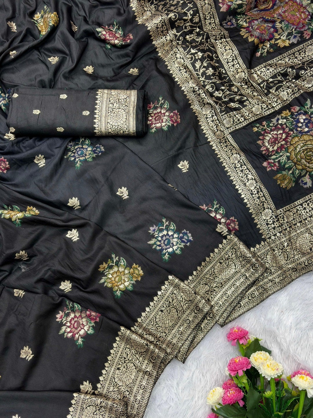 Sophisticated Black Floral Meenakari Woven Viscose Saree With Subtle Traditional Charm - Image 3