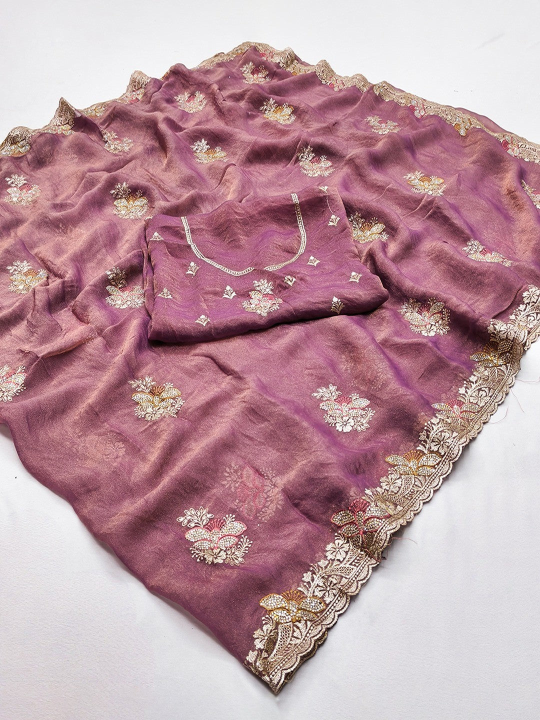 Mauve Shimmer Saree with Embroidered Floral Design and Detailed Craft Finish - Image 2