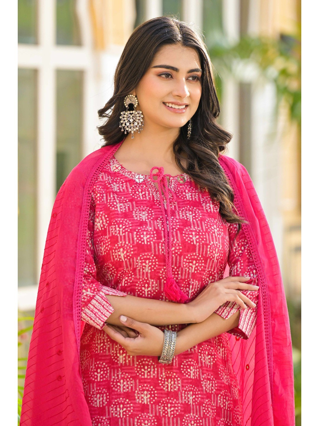 Pink Floral Printed Pure Cotton Straight Salwar Suit - Image 3