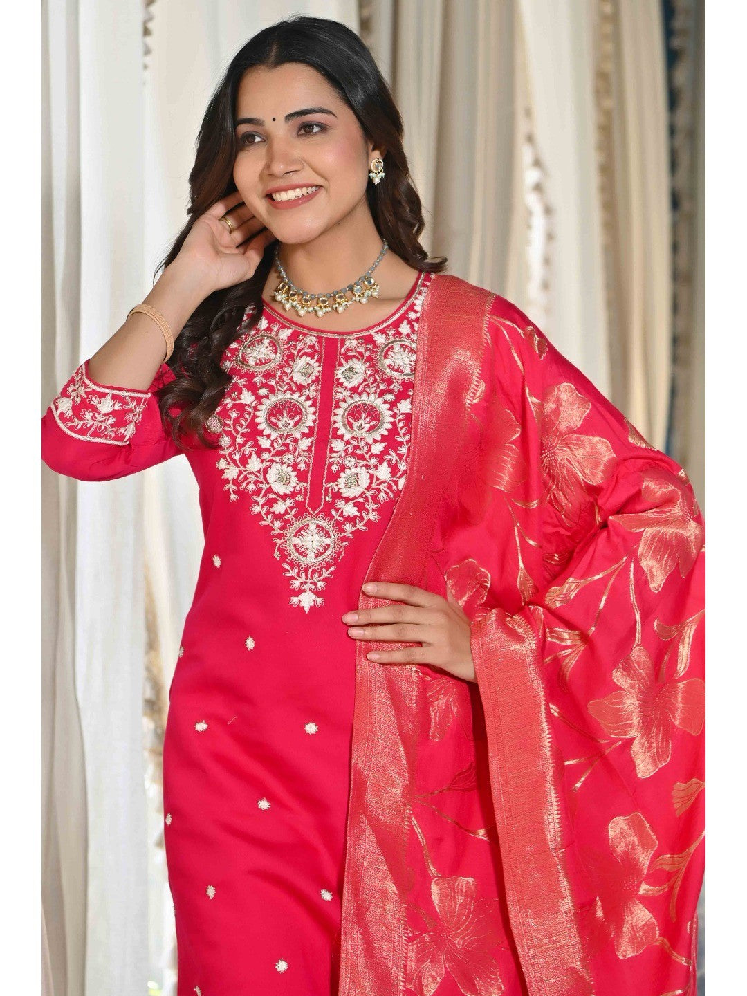 Pink Sequins Embroidered Cotton Silk Salwar Suit - Image 4
