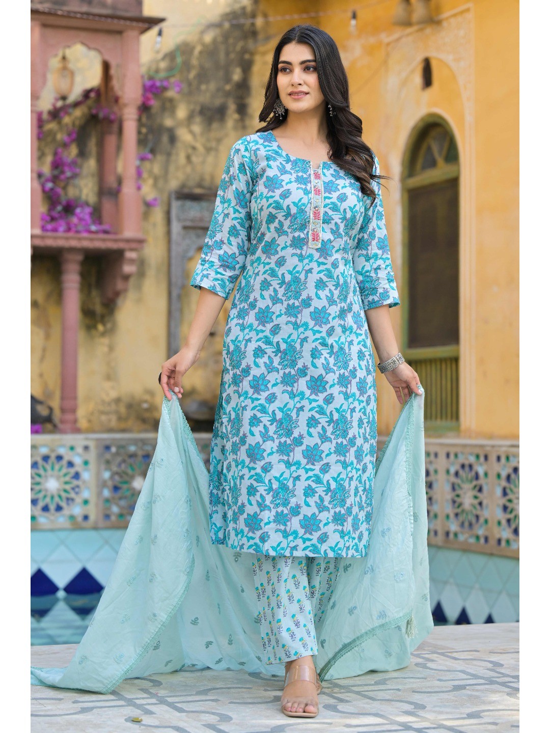 Turquoise Floral Printed Pure Cotton Straight Salwar Suit - Image 7