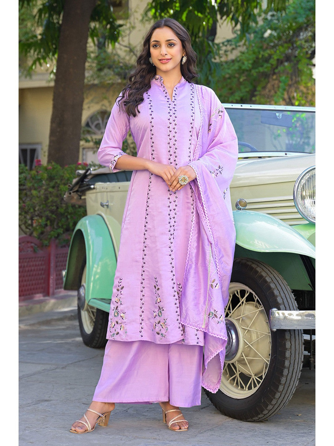 Light Purple Floral Embroidered Chanderi A-Line Salwar Suit - Image 4