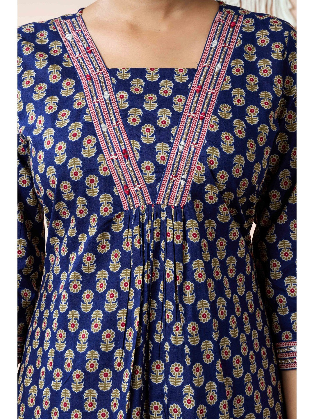 Navy Blue Floral Printed Pure Cotton A-Line Salwar Suit - Image 5