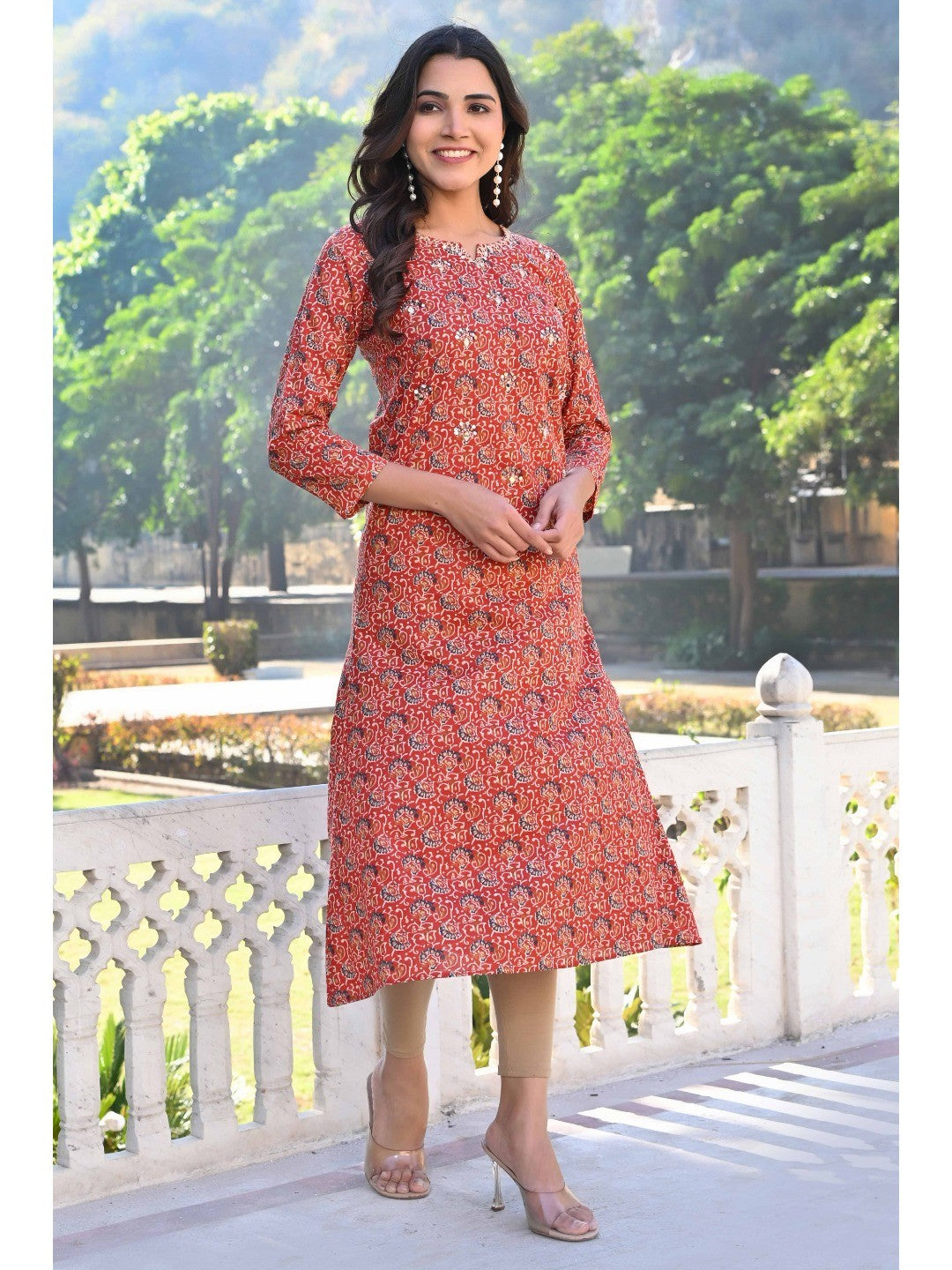 Red Floral Printed Pure Cotton Straight Kurti - Image 4