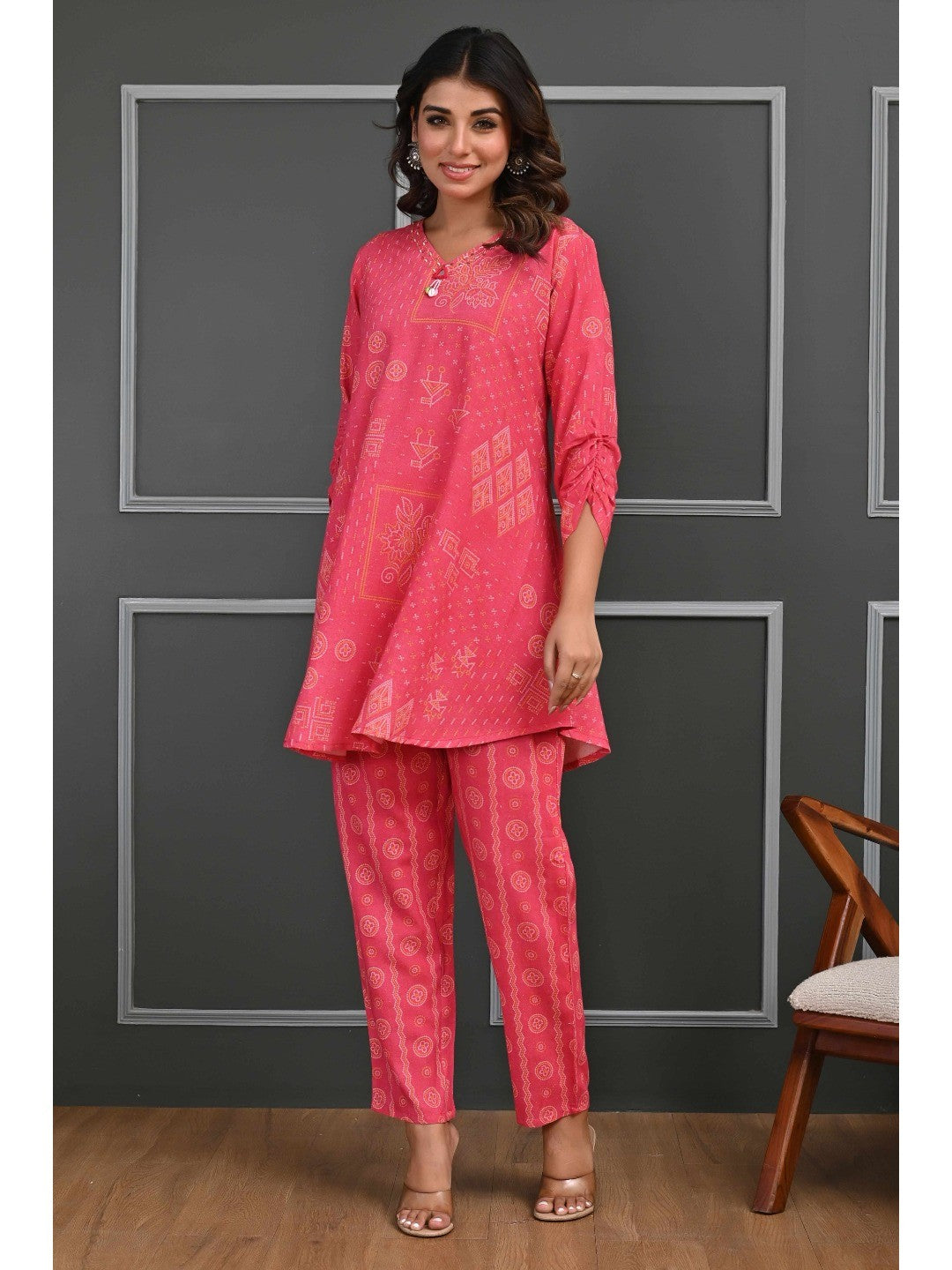 Festive-Ready Rani Pink Bandhani Printed Cotton Flex Straight Fit Co-Ord Set - Image 8