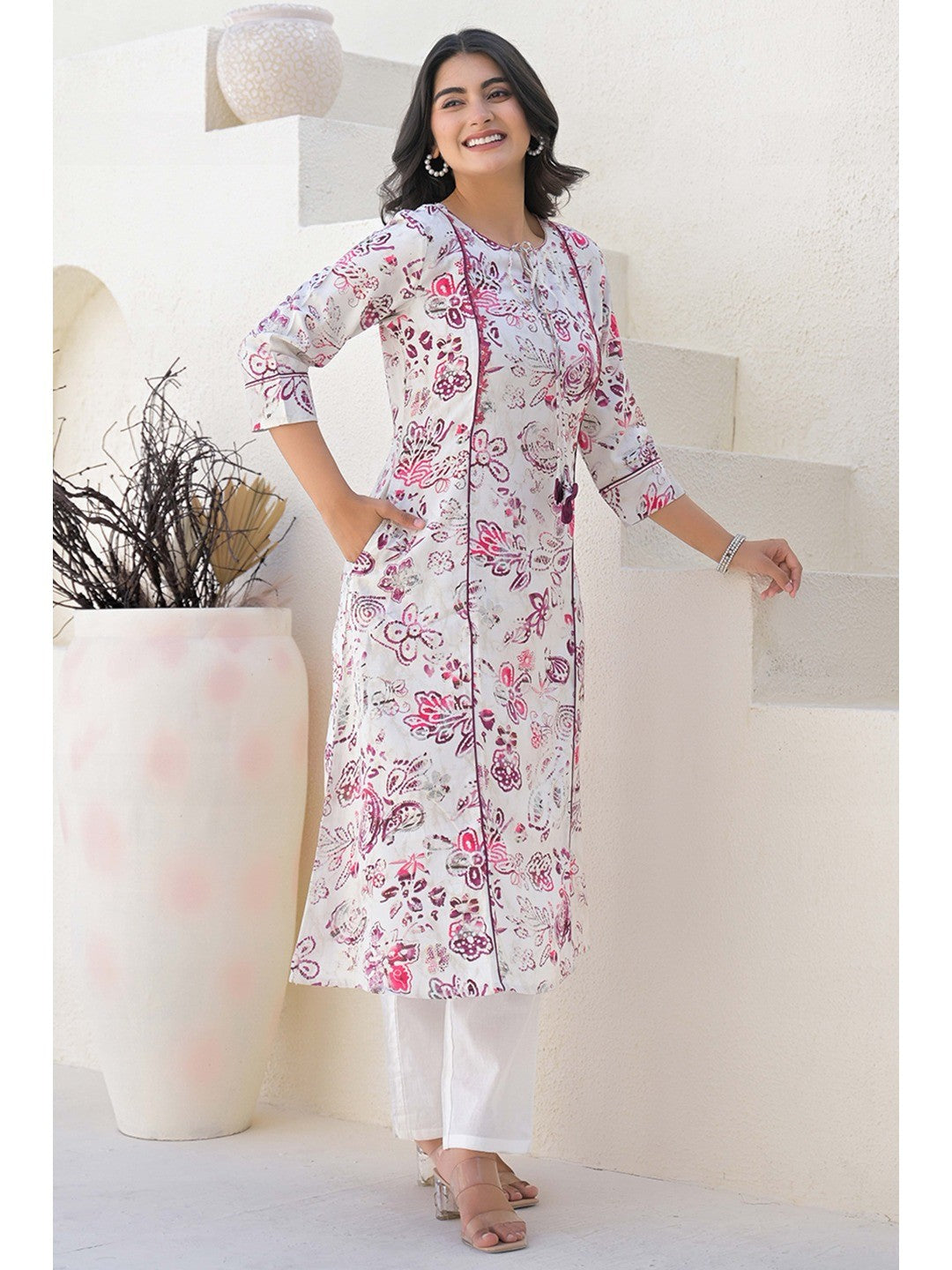 Off White Rayon A-line Kurti With Artistic Floral Prints - Image 5