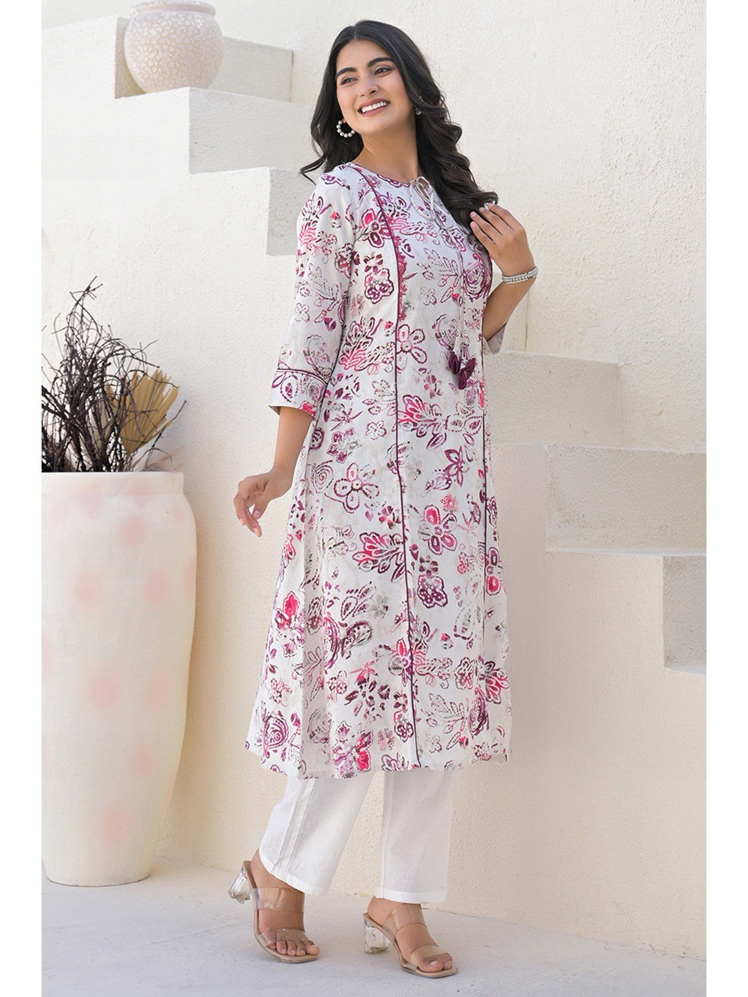 Off White Rayon A-line Kurti With Artistic Floral Prints - Image 4