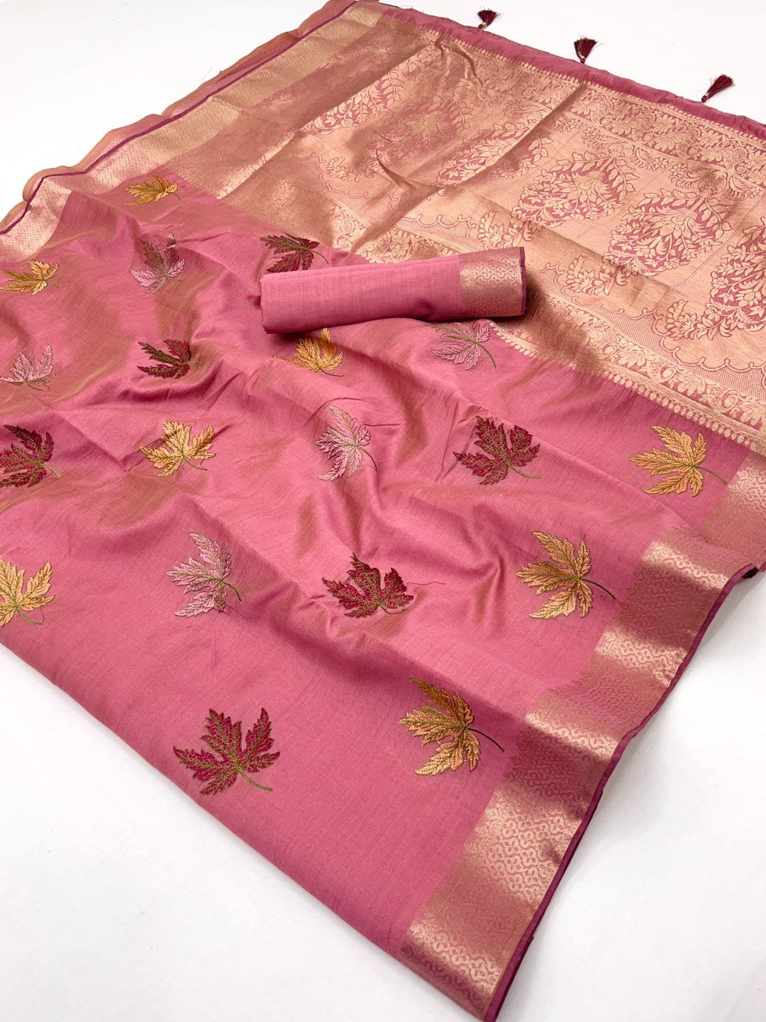 Sophisticated Pink Cotton Blend Saree Enhanced With Leaf Embroidery & Lustrous Zari Weaving - Image 2