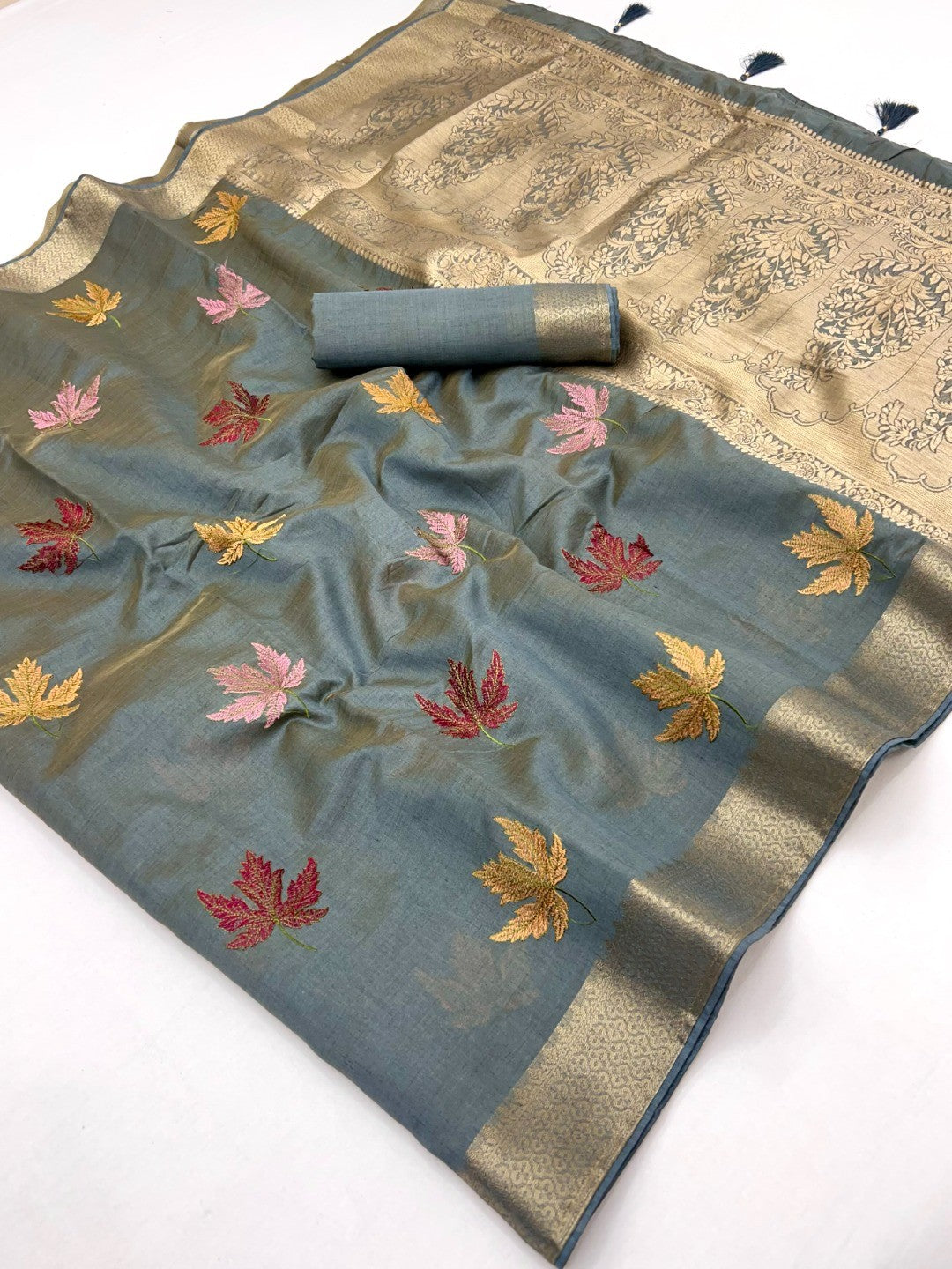 Sophisticated Grey Cotton Blend Saree Enhanced With Leaf Embroidery & Lustrous Zari Weaving - Image 2