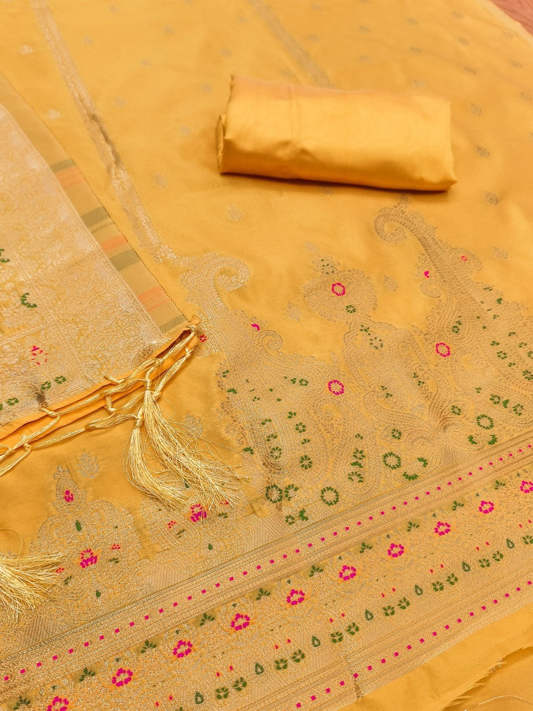 Premium Yellow Banarasi Silk Dress Material With Opulent Floral & Paisley Motif Zari Weaving - Image 2