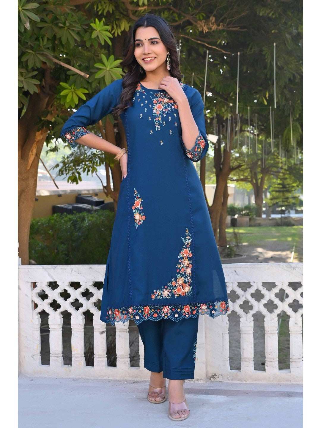 Navy Blue Floral Embroidery Handwork Viscose Salwar Suit - Image 9