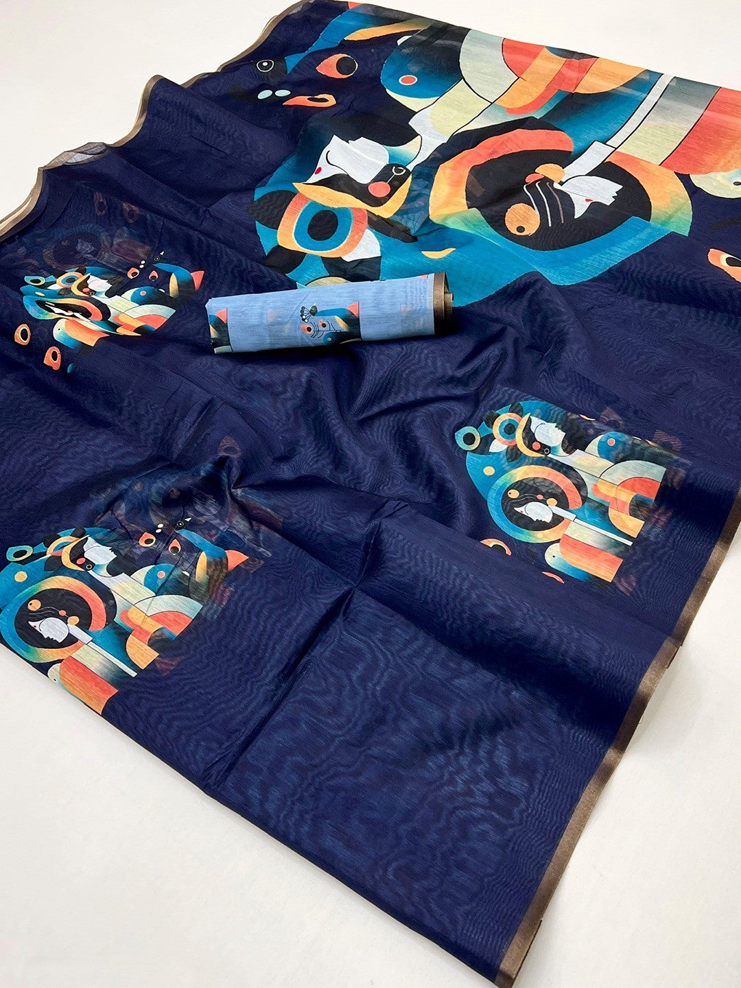 Navy Blue Tussar Silk Saree with Contemporary Abstract Digital Art Pattern - Image 2