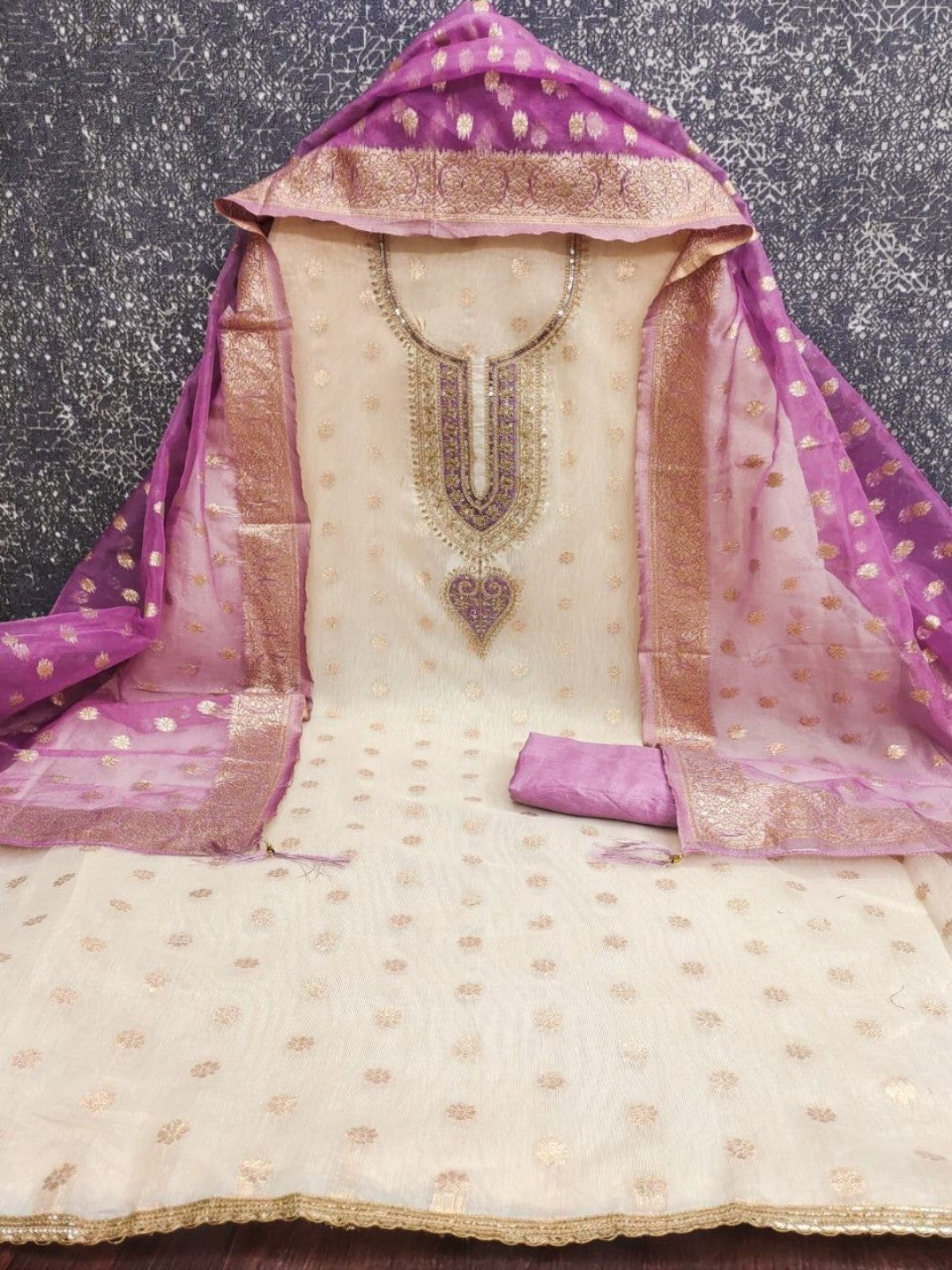 Cream & Lavender Butti Weaving Shimmer Dress Material With Elegant Cording Embroidery Work On Neck - Image 5