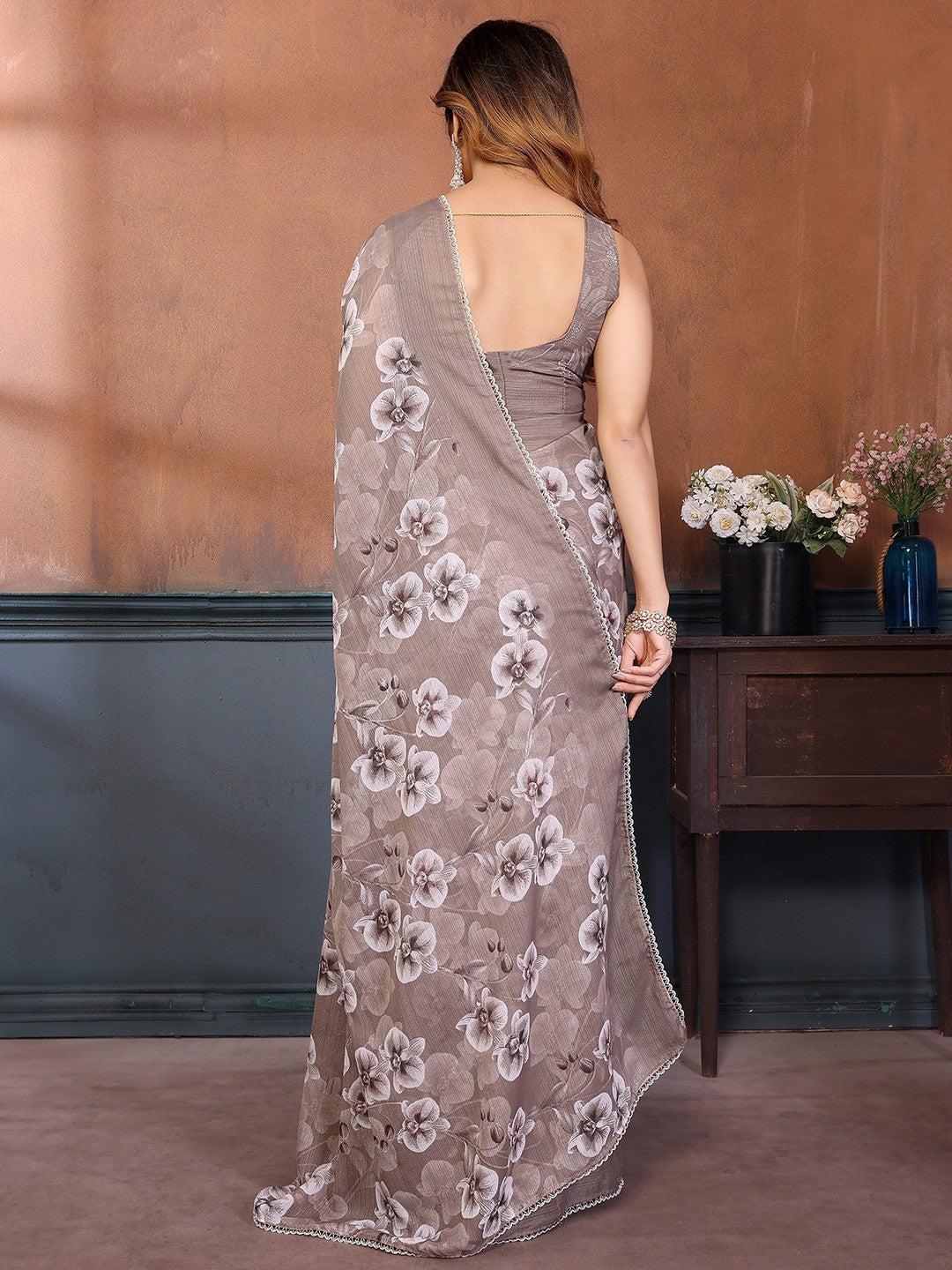 Elegant Brown Floral Printed Georgette Saree Enhanced With Delicate Lace Border Work - Image 5