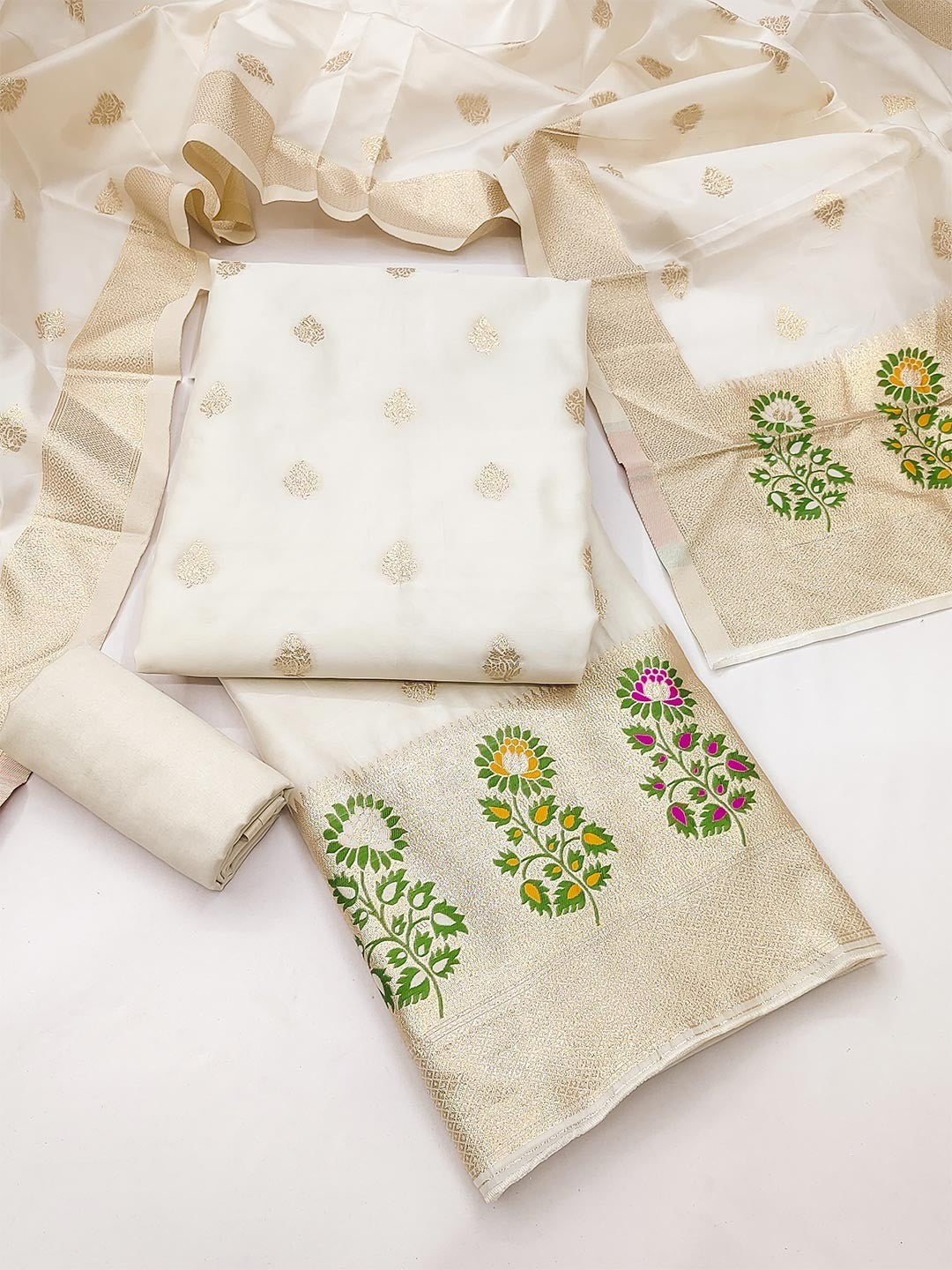 Luxurious Cream Banarasi Silk Dress Material With Floral Weaving Jacquard & Meenakari Artistry - Image 5