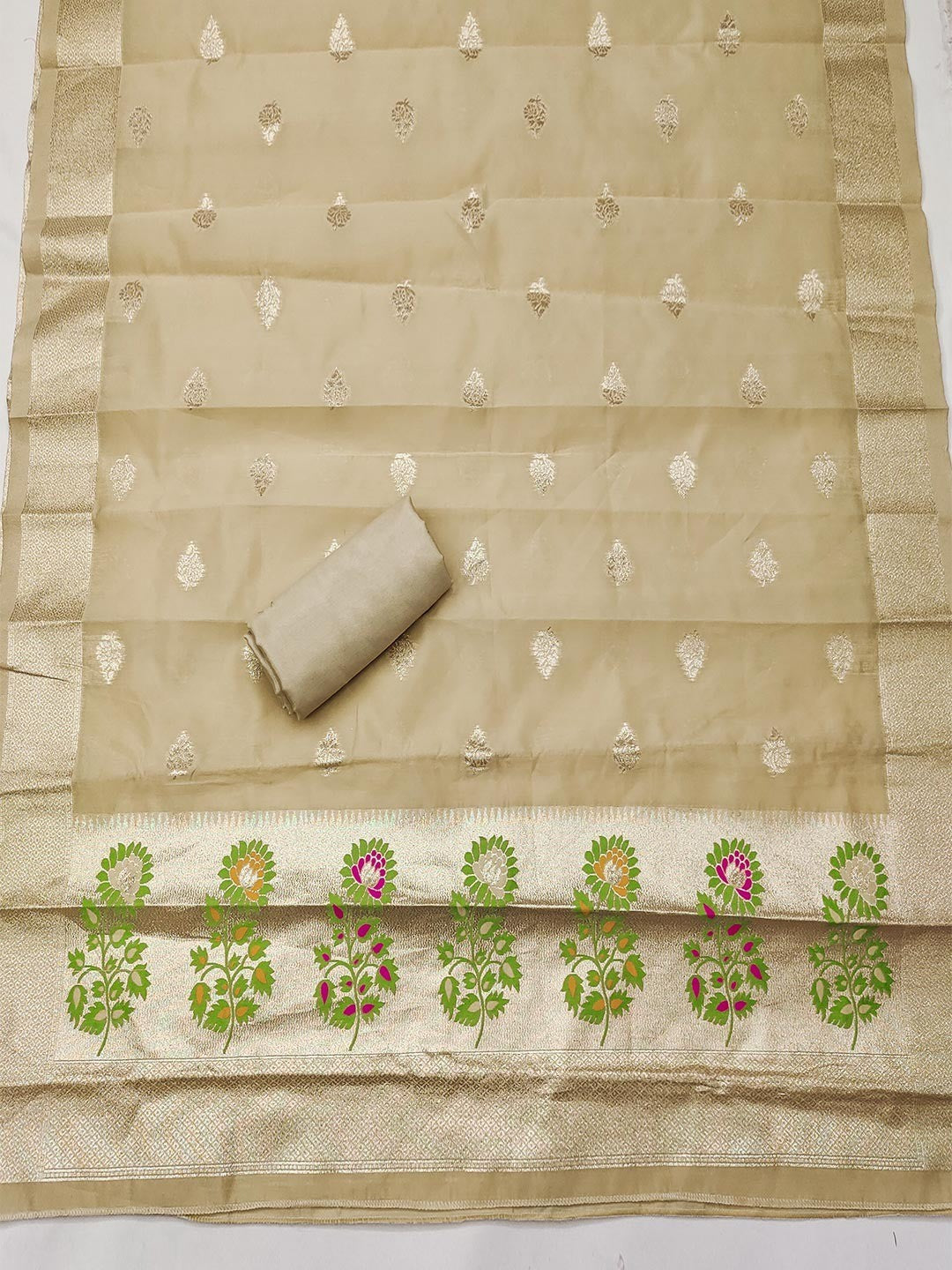 Luxurious Chikoo Banarasi Silk Dress Material With Floral Weaving Jacquard & Meenakari Artistry - Image 3